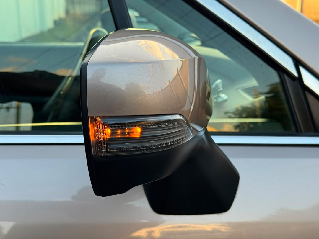 SUBARU FORESTER thumbnail 4